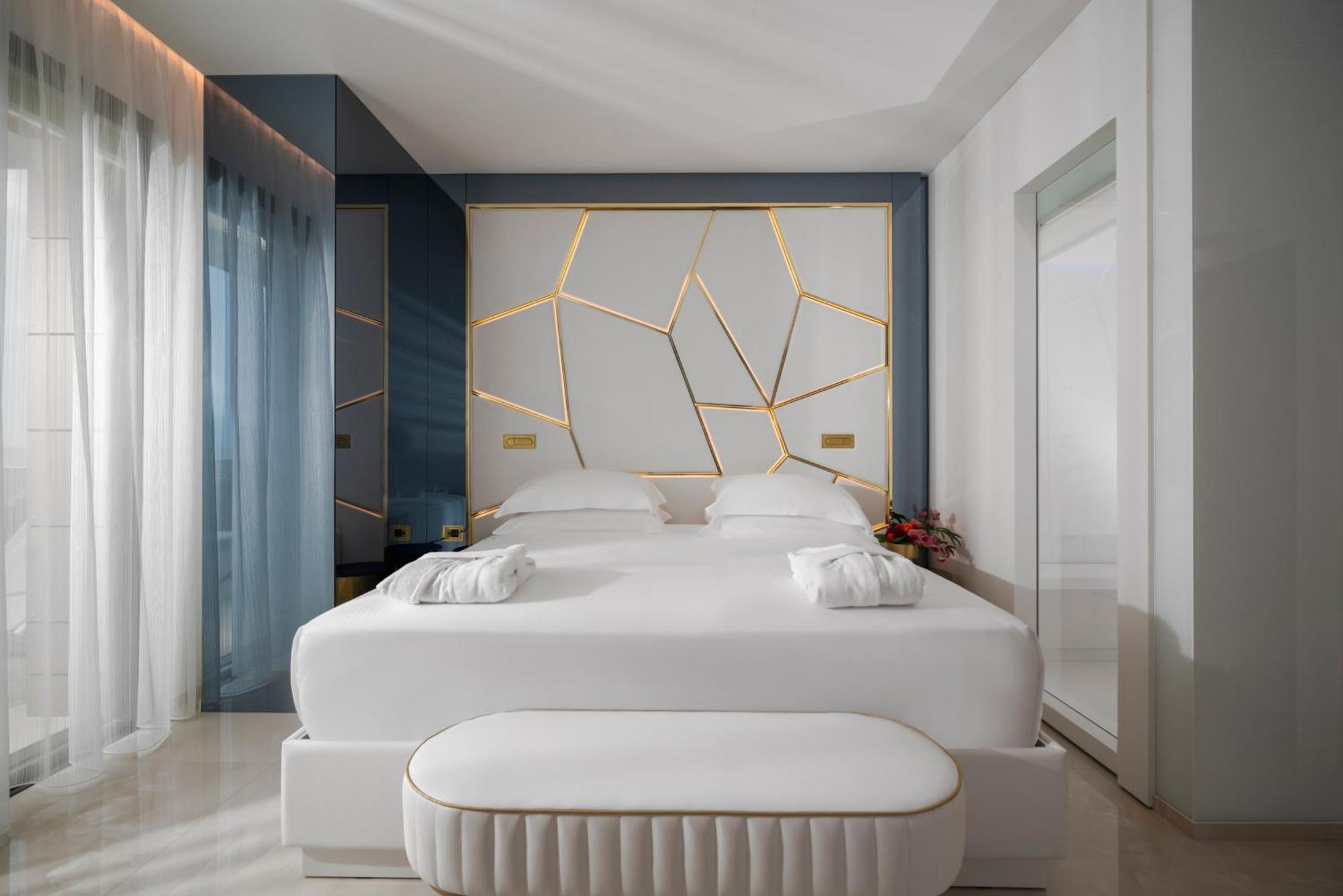 The Promenade Luxury Wellness Hotel Riccione Exteriör bild