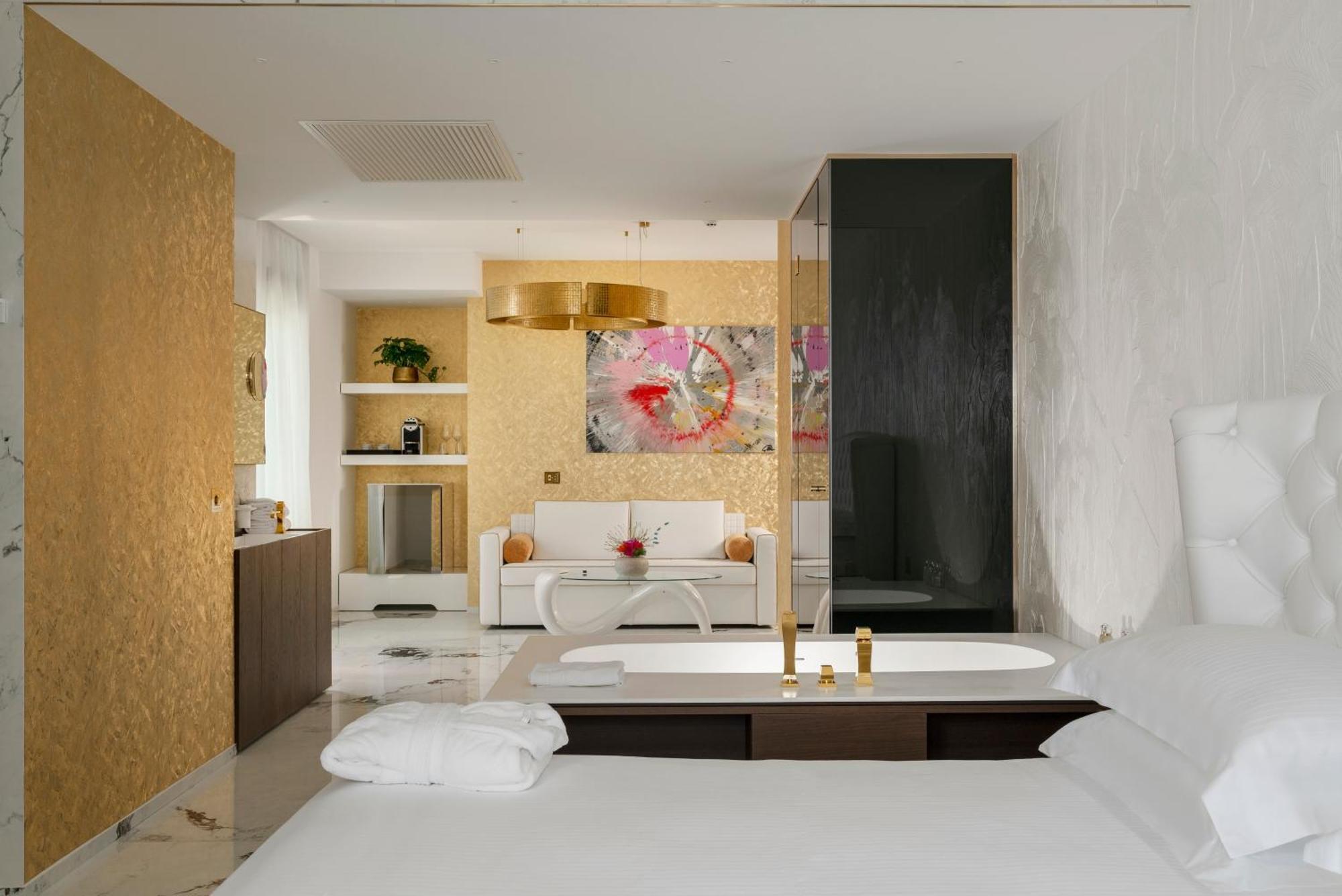The Promenade Luxury Wellness Hotel Riccione Exteriör bild