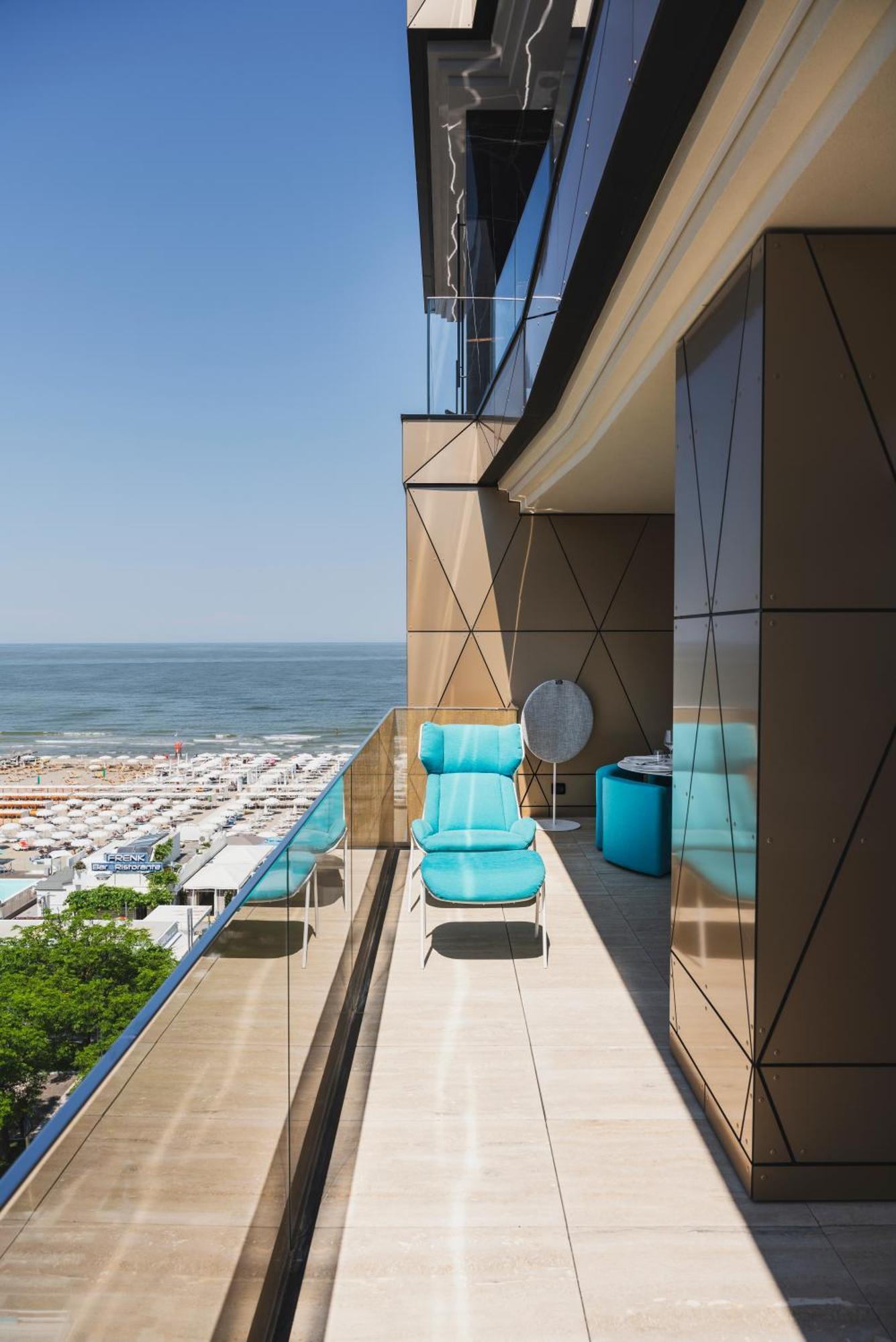 The Promenade Luxury Wellness Hotel Riccione Exteriör bild