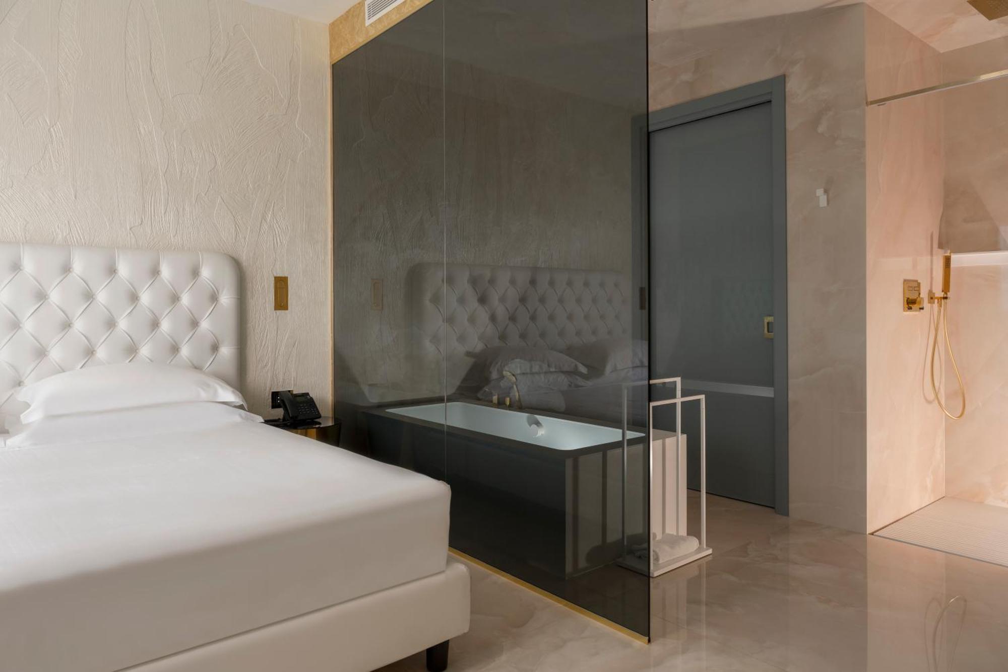 The Promenade Luxury Wellness Hotel Riccione Exteriör bild