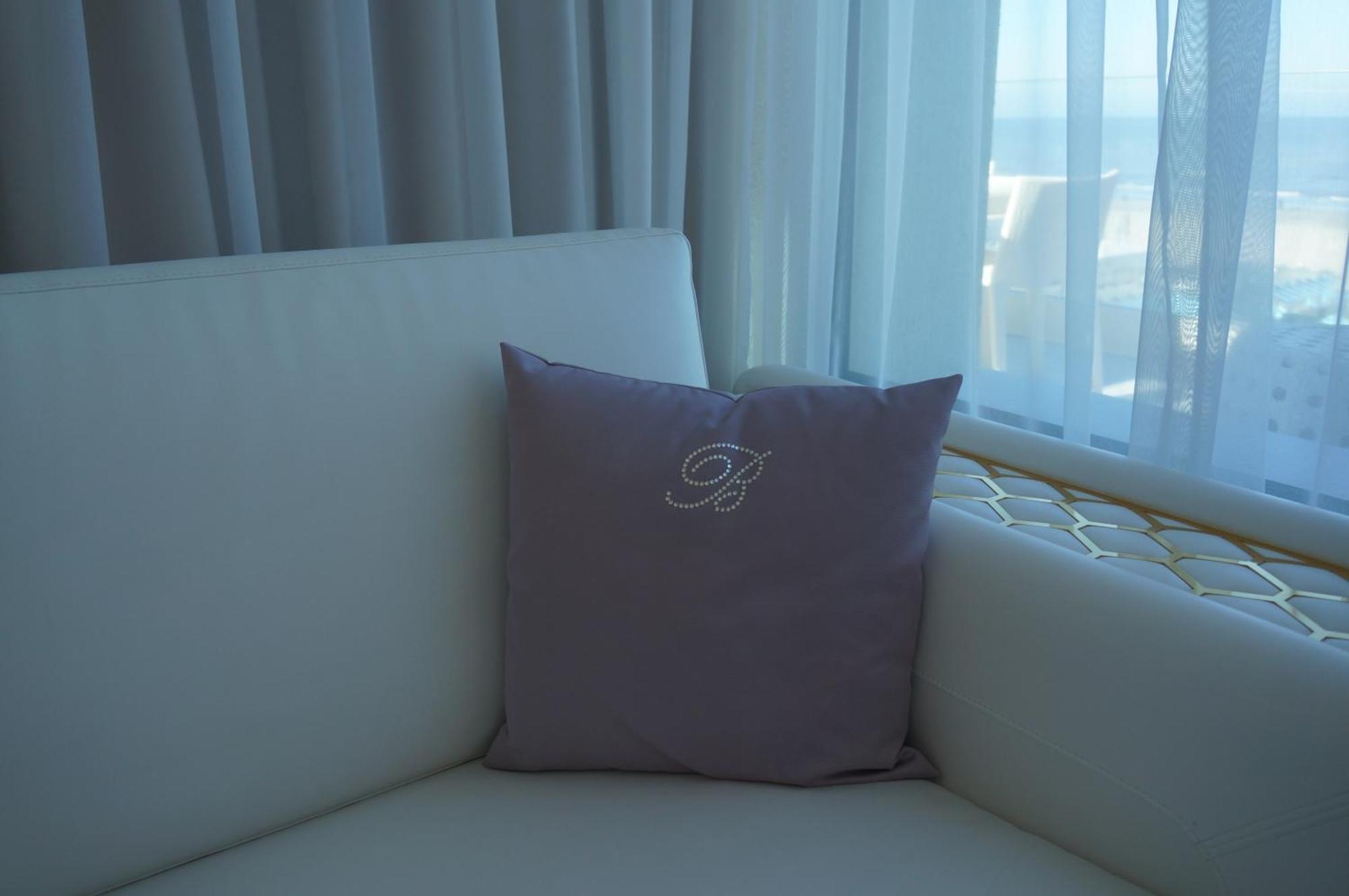 The Promenade Luxury Wellness Hotel Riccione Exteriör bild